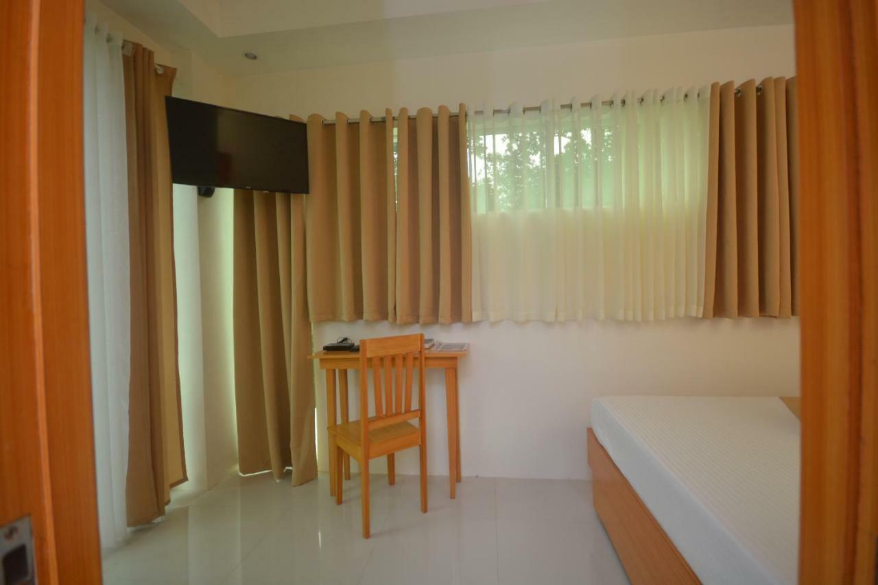 Cherry'S Courtyard Puerto Princesa Екстериор снимка